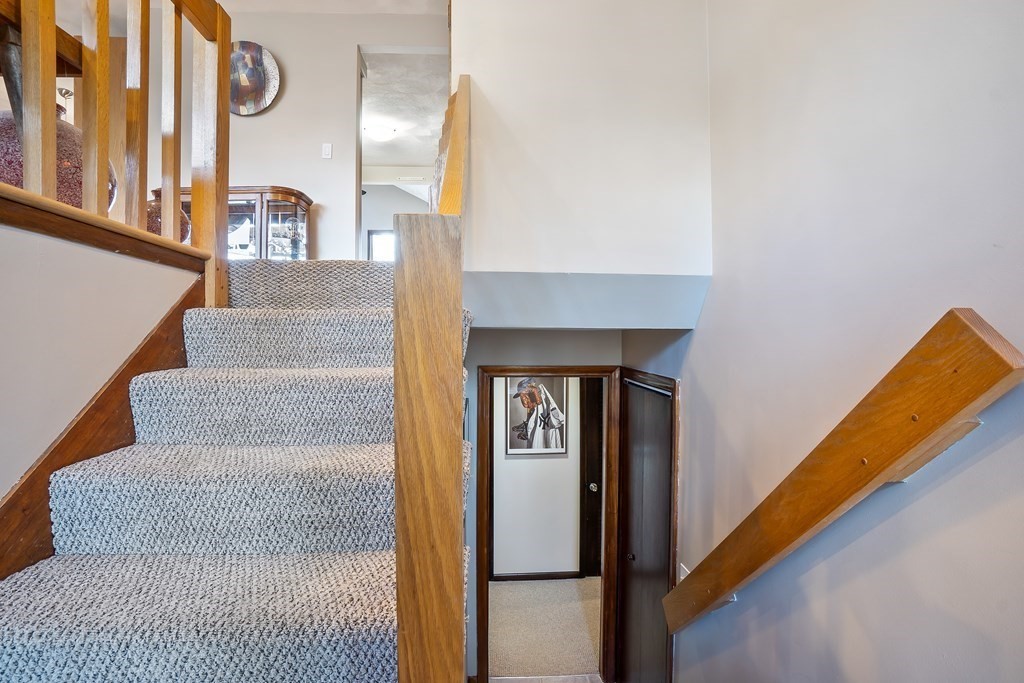 13 Pilgrim Road Chelmsford, MA 01824 - Photo 20 of 31 Gallery Image 20
