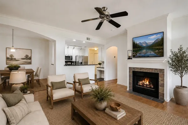 $310,000 | 9525 North Capital Of Texas Highway, Unit 321, Austin, TX 78759