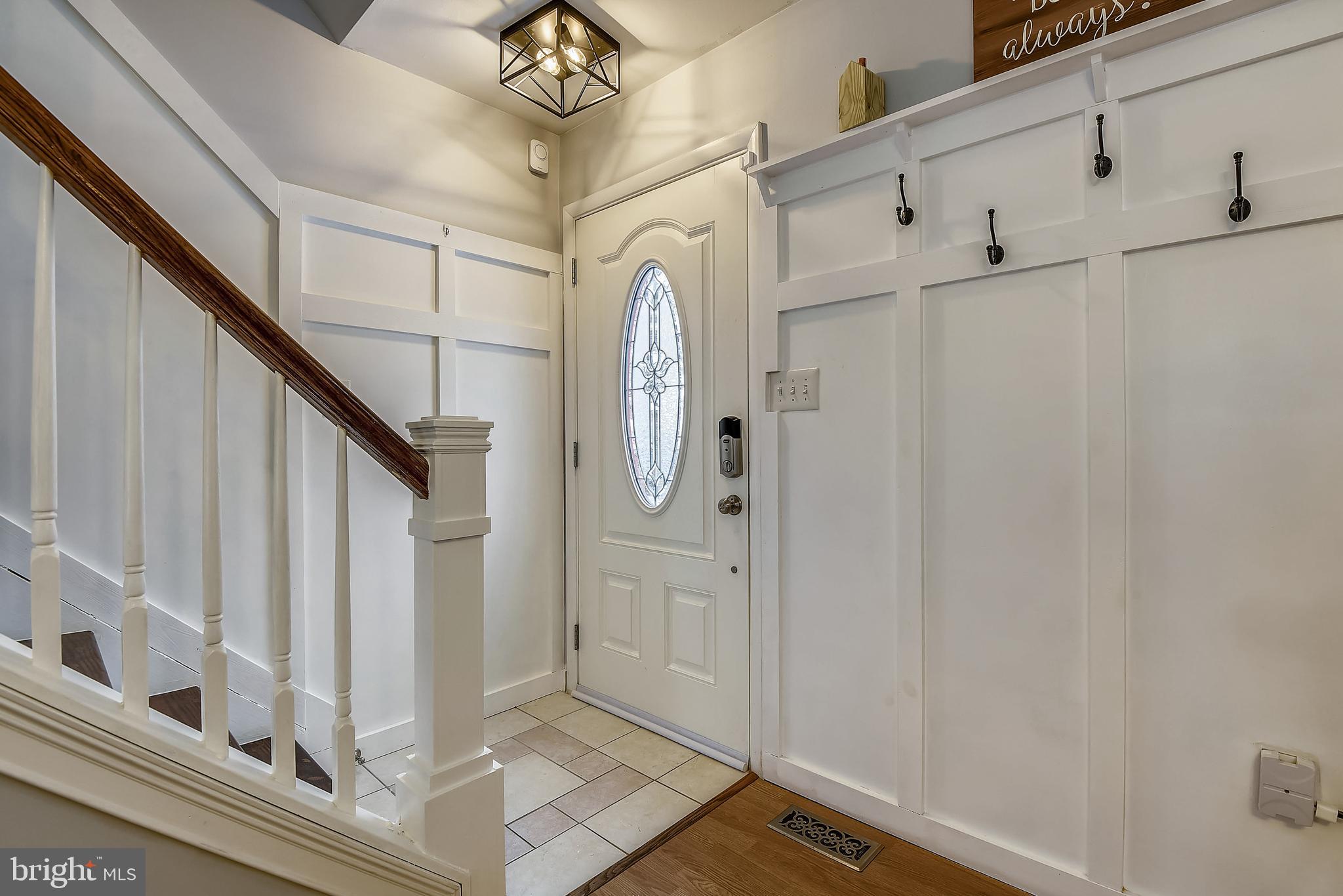 7741 West Shore Road Pasadena, MD 21122 - Photo 6 of 34 Gallery Image 6