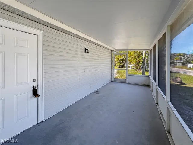 $899 | 15206 Stringfellow Road, Unit 4, Bokeelia, FL 33922