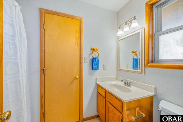 $599,000 | 39353 North Carolina Highway 12, Unit 2, Avon, NC 27915