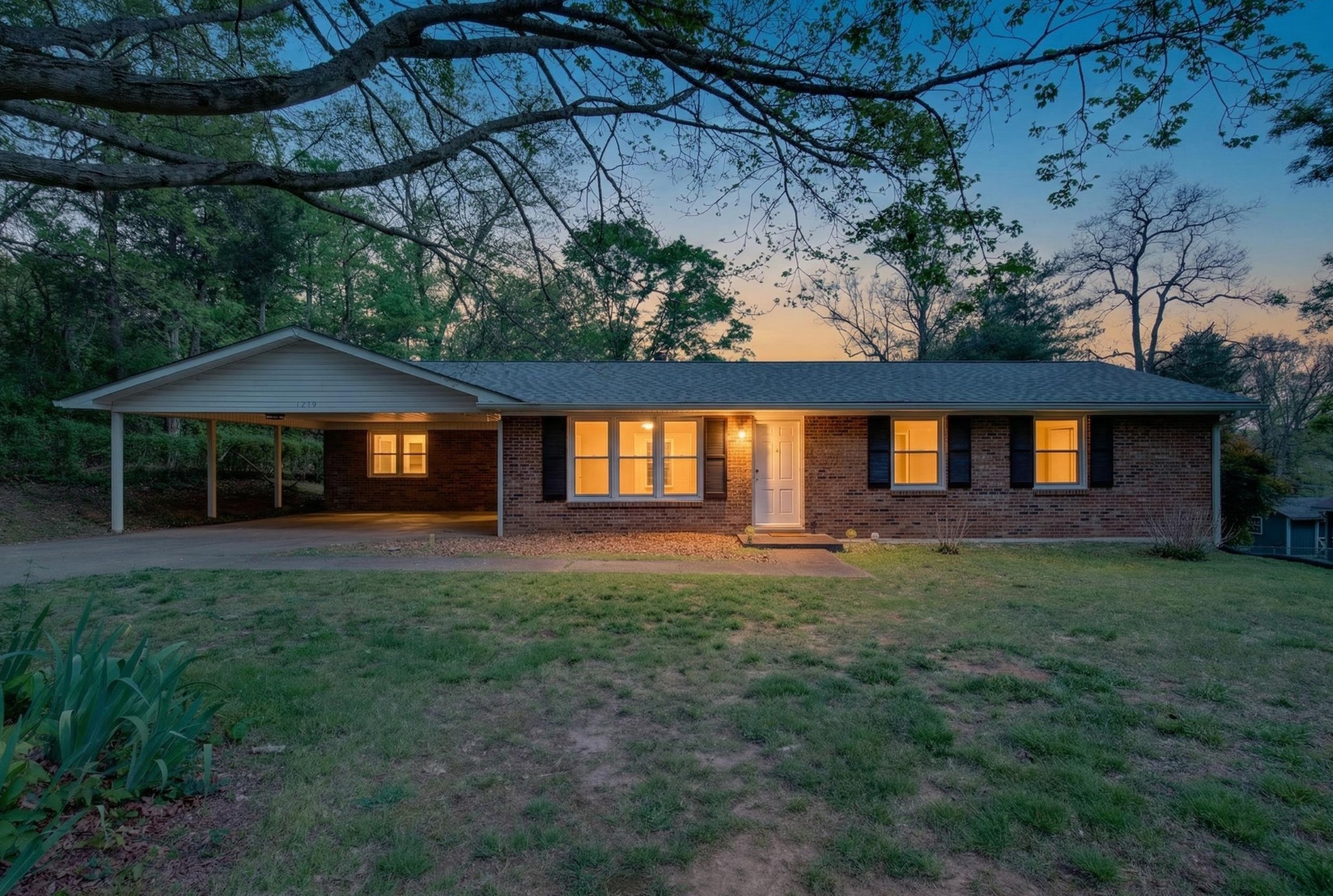 1219 Dotsonville Road Clarksville, TN 37042 - Photo 1 of 38