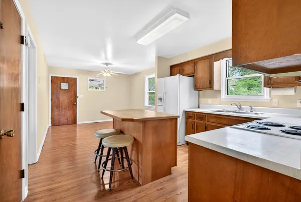 $1,500 | 1219 Dotsonville Road, Clarksville, TN 37042