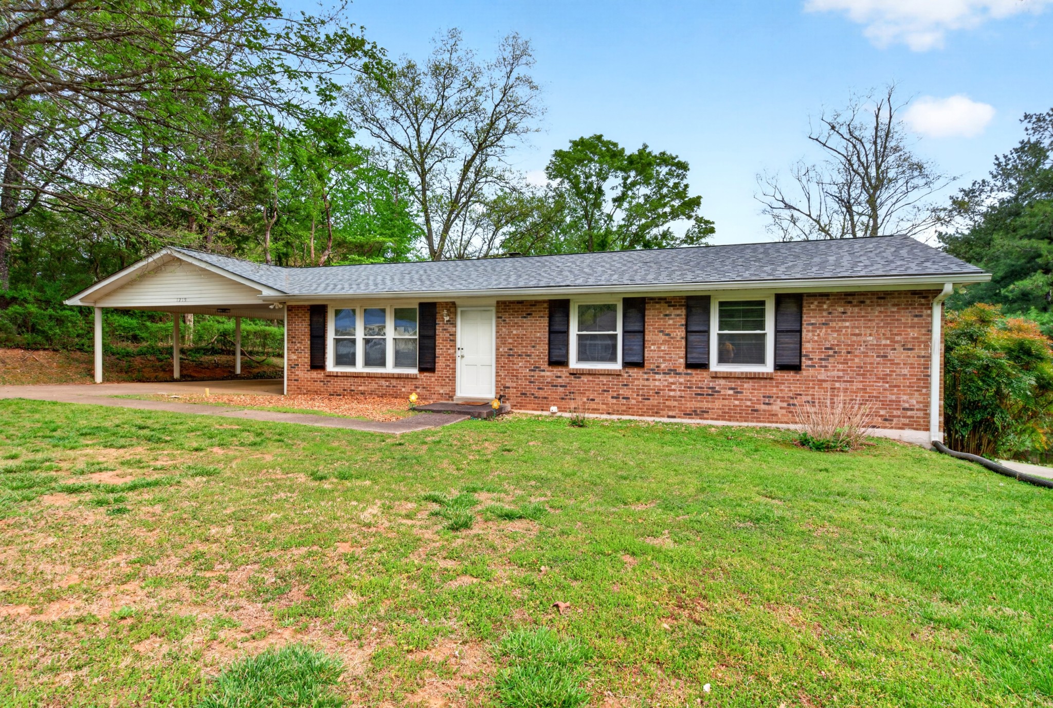 1219 Dotsonville Road Clarksville, TN 37042 - Photo 3 of 38