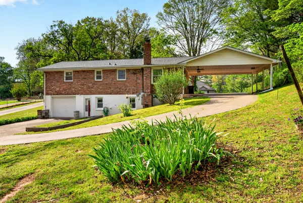 $1,500 | 1219 Dotsonville Road, Clarksville, TN 37042