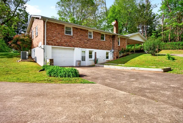 $1,500 | 1219 Dotsonville Road, Clarksville, TN 37042