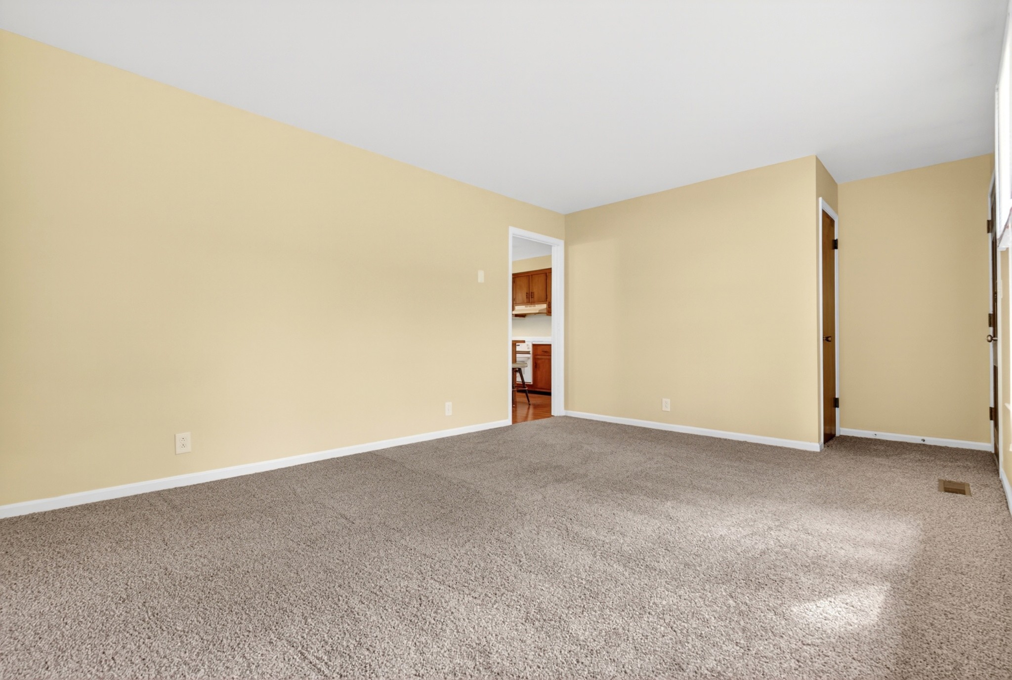 1219 Dotsonville Road Clarksville, TN 37042 - Photo 9 of 38