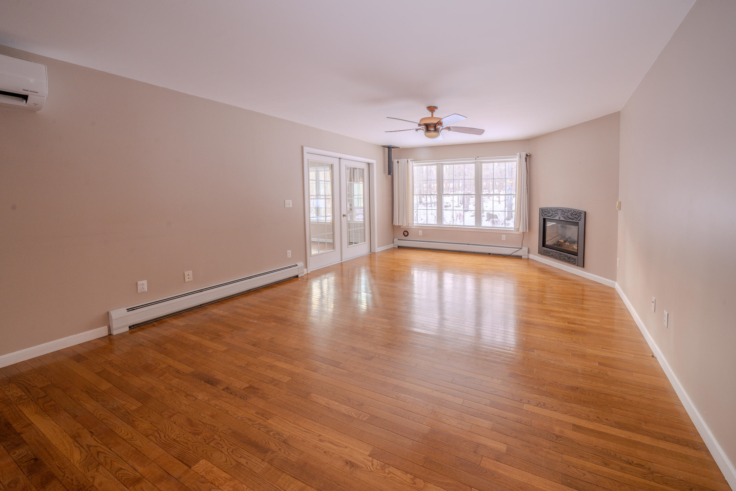 148 Bowden Point Road Prospect, ME 04981 - Photo 16 of 67 9912