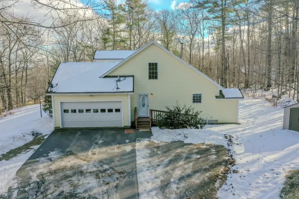 $495,000 | 148 Bowden Point Road, Prospect, ME 04981