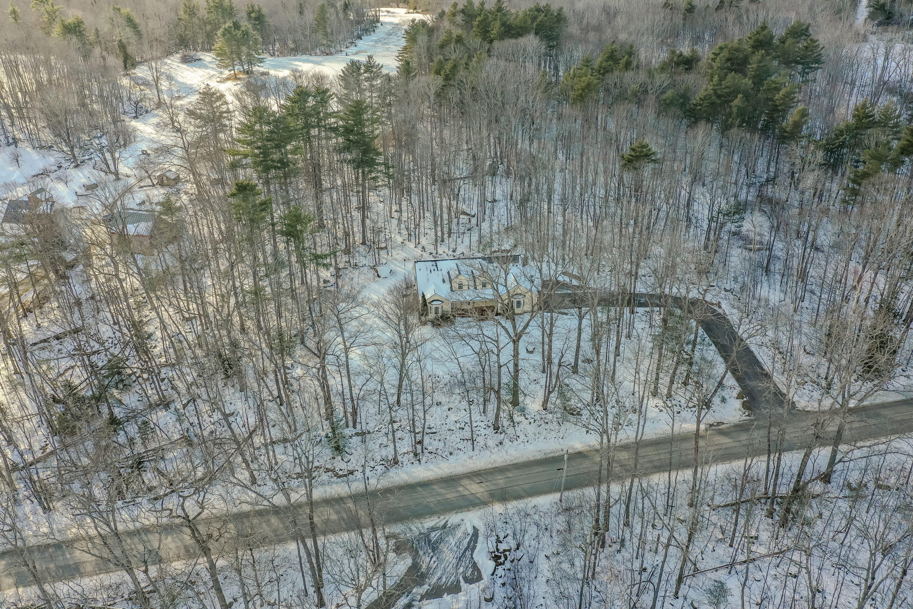 148 Bowden Point Road Prospect, ME 04981 - Photo 53 of 67 9900