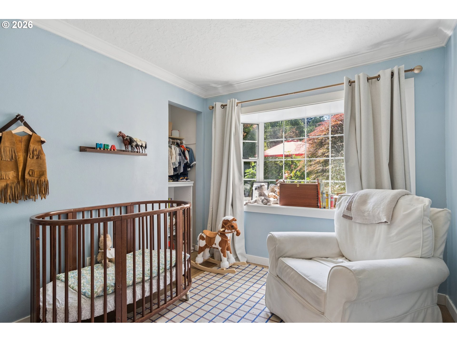 10835 Southwest 39th Avenue Portland, OR 97219 - Photo 23 of 43