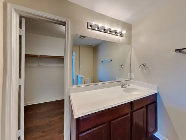 $1,875 | 8310 Wainwright Way, Rosharon, TX 77583