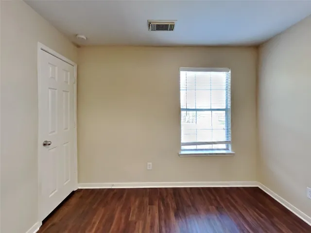 $1,875 | 8310 Wainwright Way, Rosharon, TX 77583