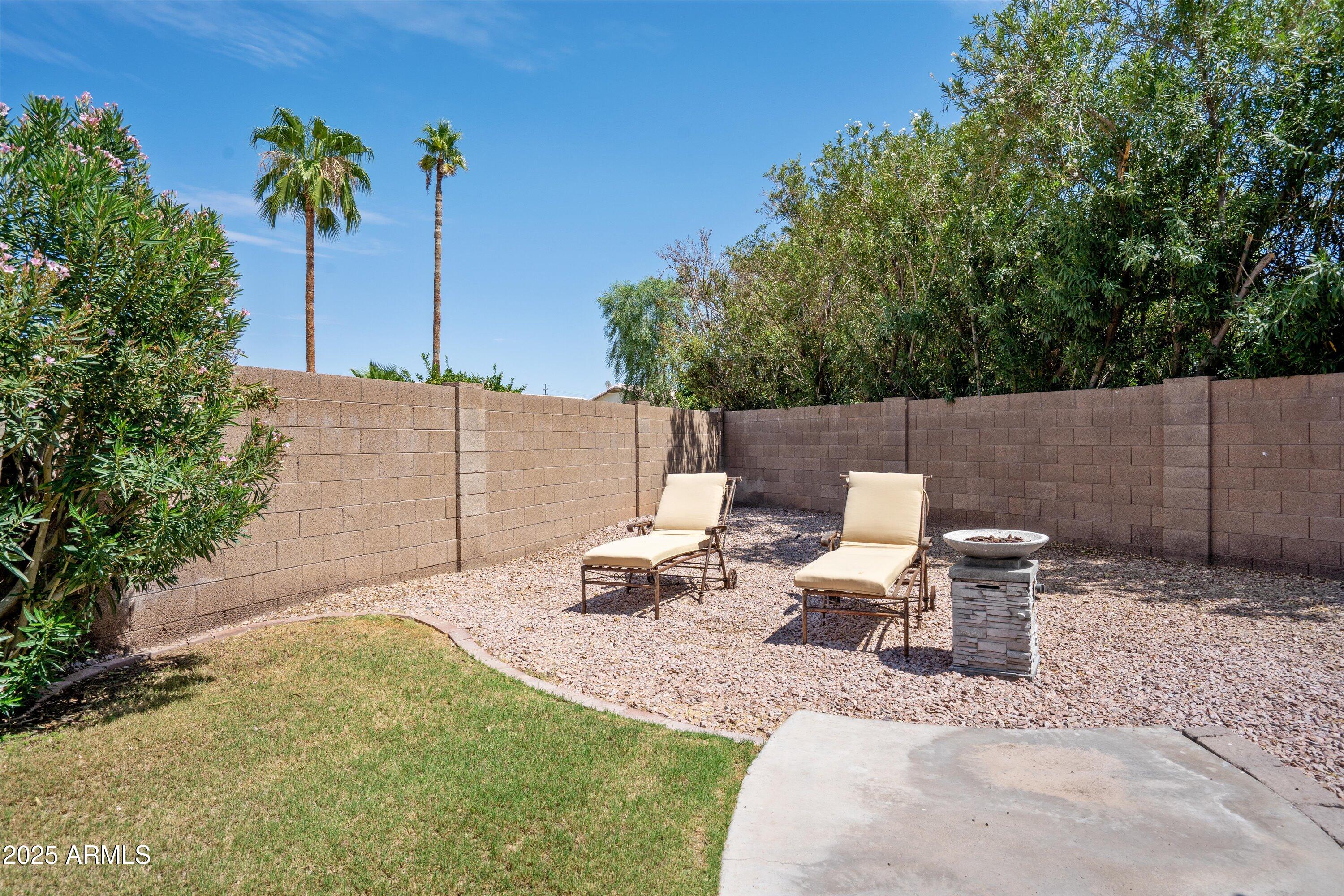 153 South Garnet Road Gilbert, AZ 85296 - Photo 34 of 34 06-DSC00190