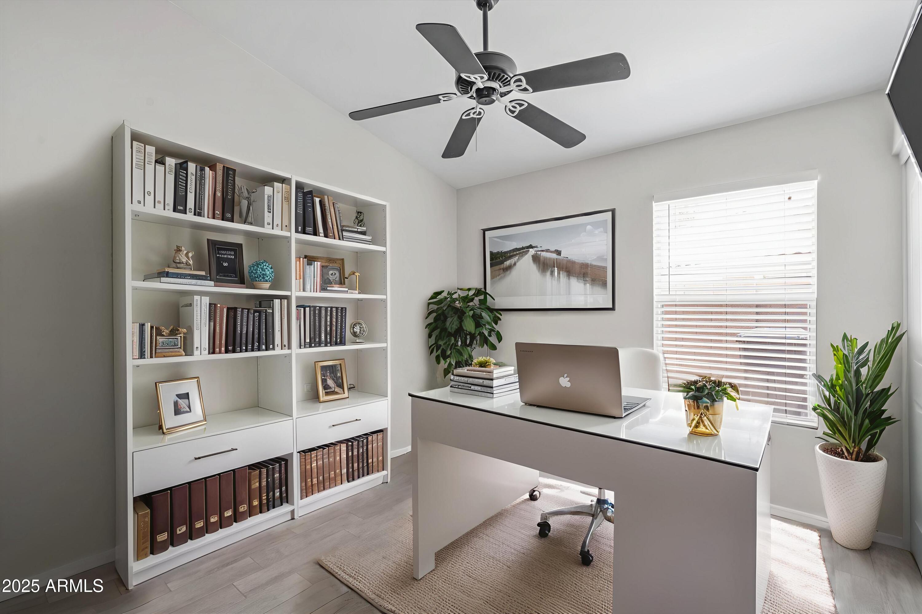 153 South Garnet Road Gilbert, AZ 85296 - Photo 4 of 34 23-DSC00254 - Home Office - Luxury - 16