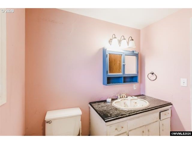 3699 South Main Road Lebanon, OR 97355 - Photo 11 of 32 Gallery Image 11