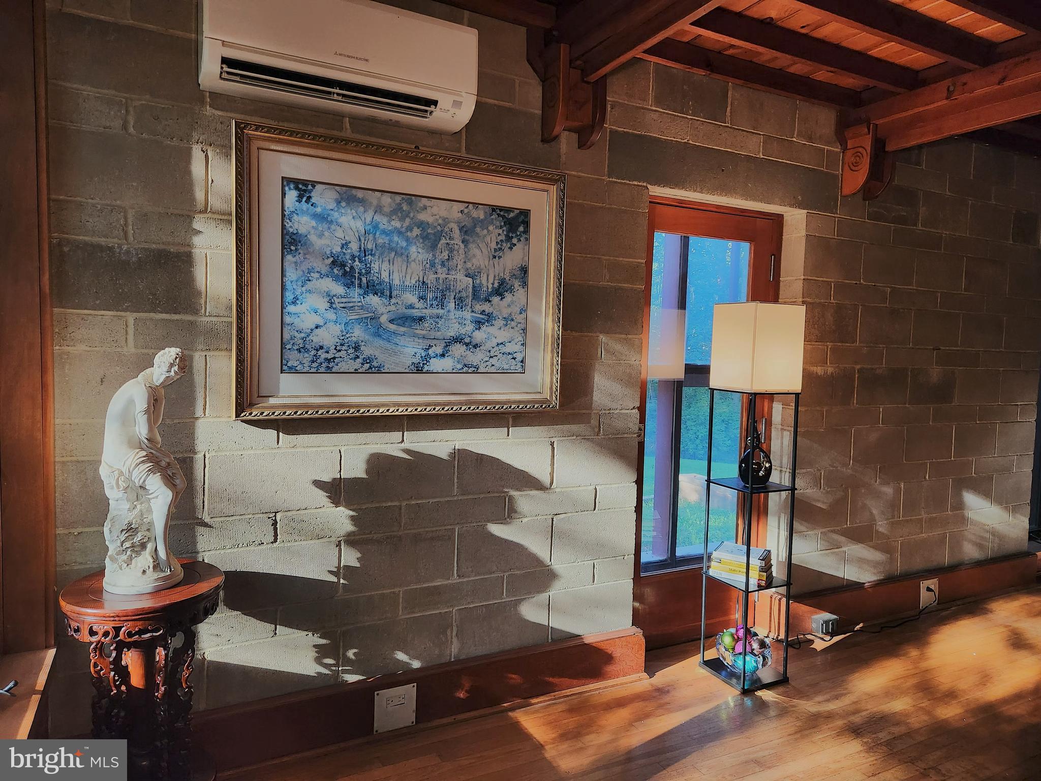 10817 Cross School Road Reston, VA 20191 - Photo 14 of 89 Living Room in Morning