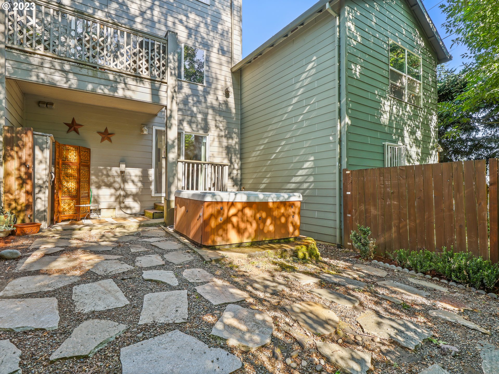 15820 Northeast Beech Street Portland, OR 97230 - Photo 26 of 28 a view of entrance gate of the house