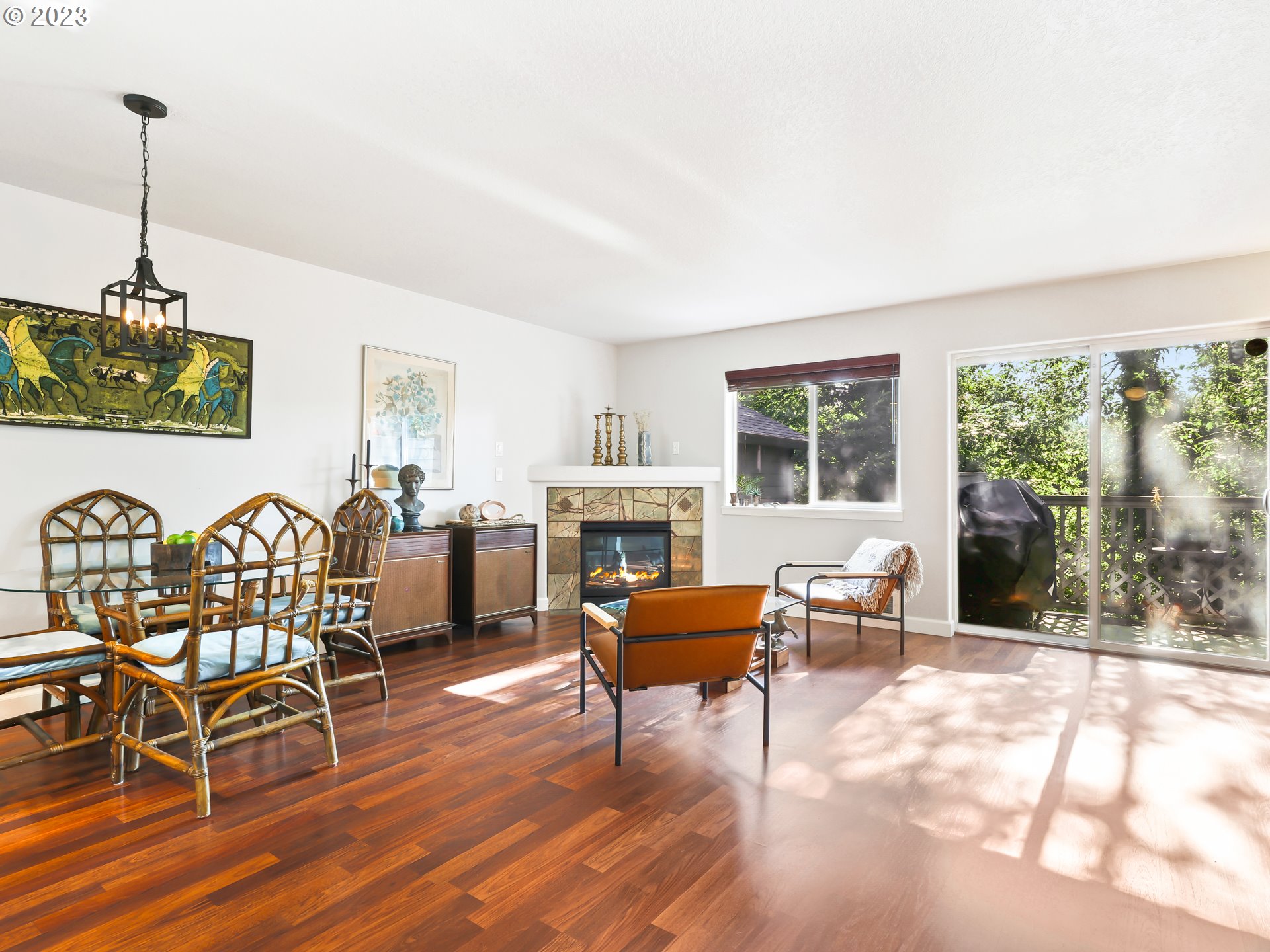15820 Northeast Beech Street Portland, OR 97230 - Photo 4 of 28 a living room with furniture and a floor to ceiling window