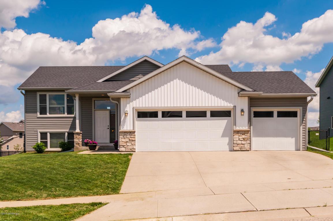 454 51st Avenue Northwest Rochester, MN 55901 - Photo 1 of 34