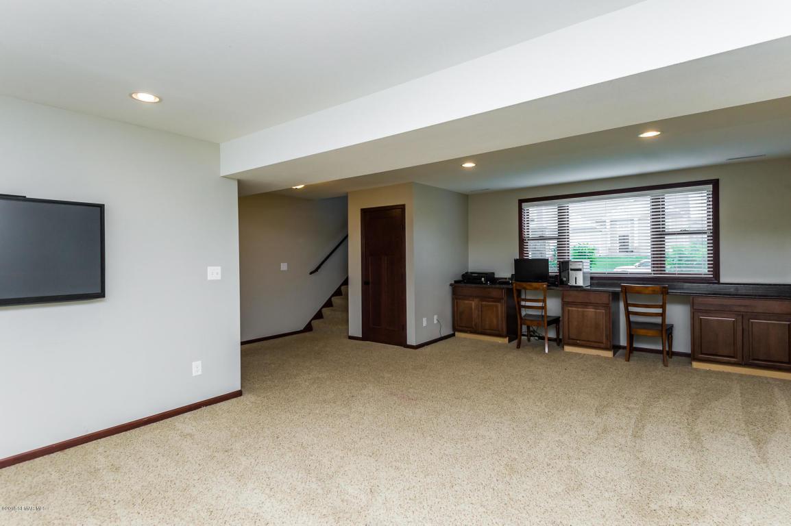 454 51st Avenue Northwest Rochester, MN 55901 - Photo 24 of 34