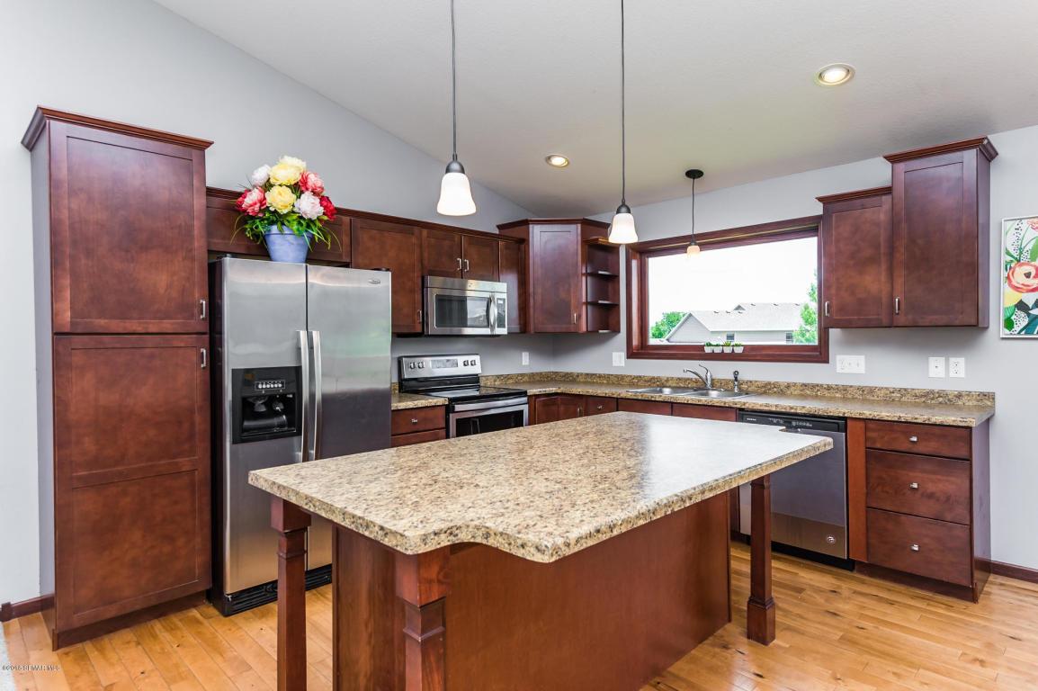 454 51st Avenue Northwest Rochester, MN 55901 - Photo 5 of 34