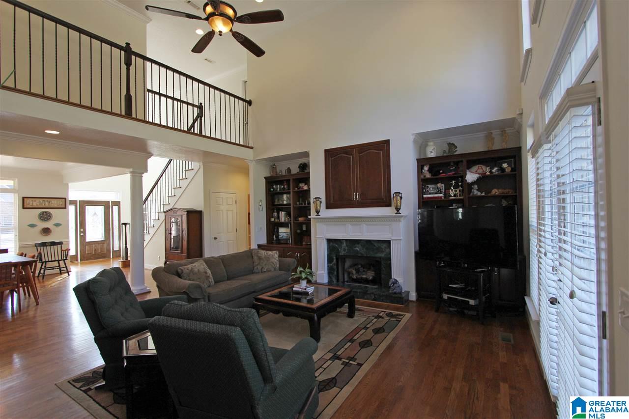 607 Almaroad Place Jacksonville, AL 36265 - Photo 3 of 50