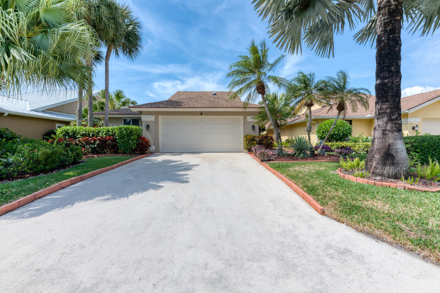 108 Seashore Drive Jupiter, FL 33477 - Photo 1 of 42 FRONT