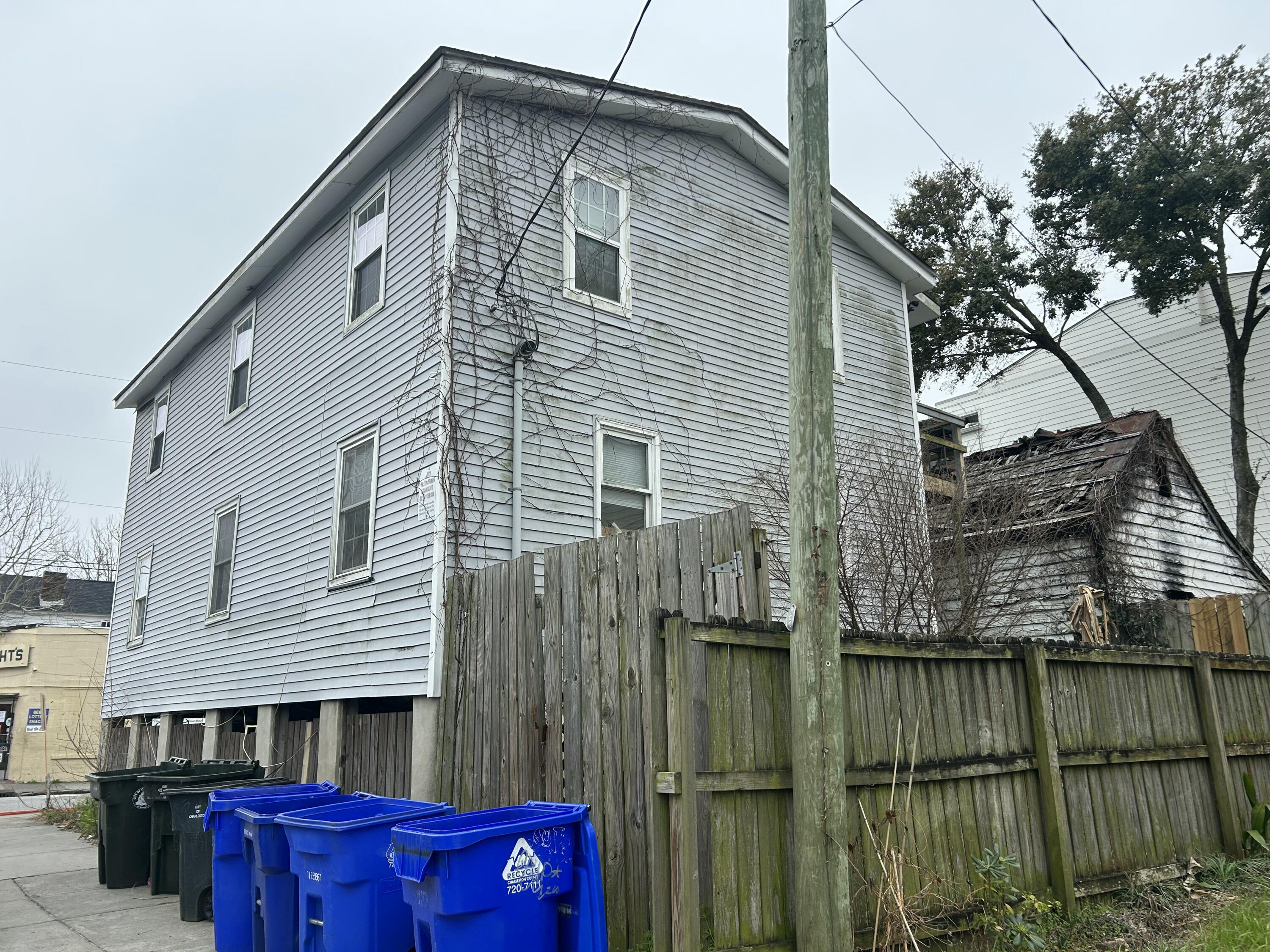 12 Sheppard Street Charleston, SC 29403 - Photo 2 of 14 IMG_2108