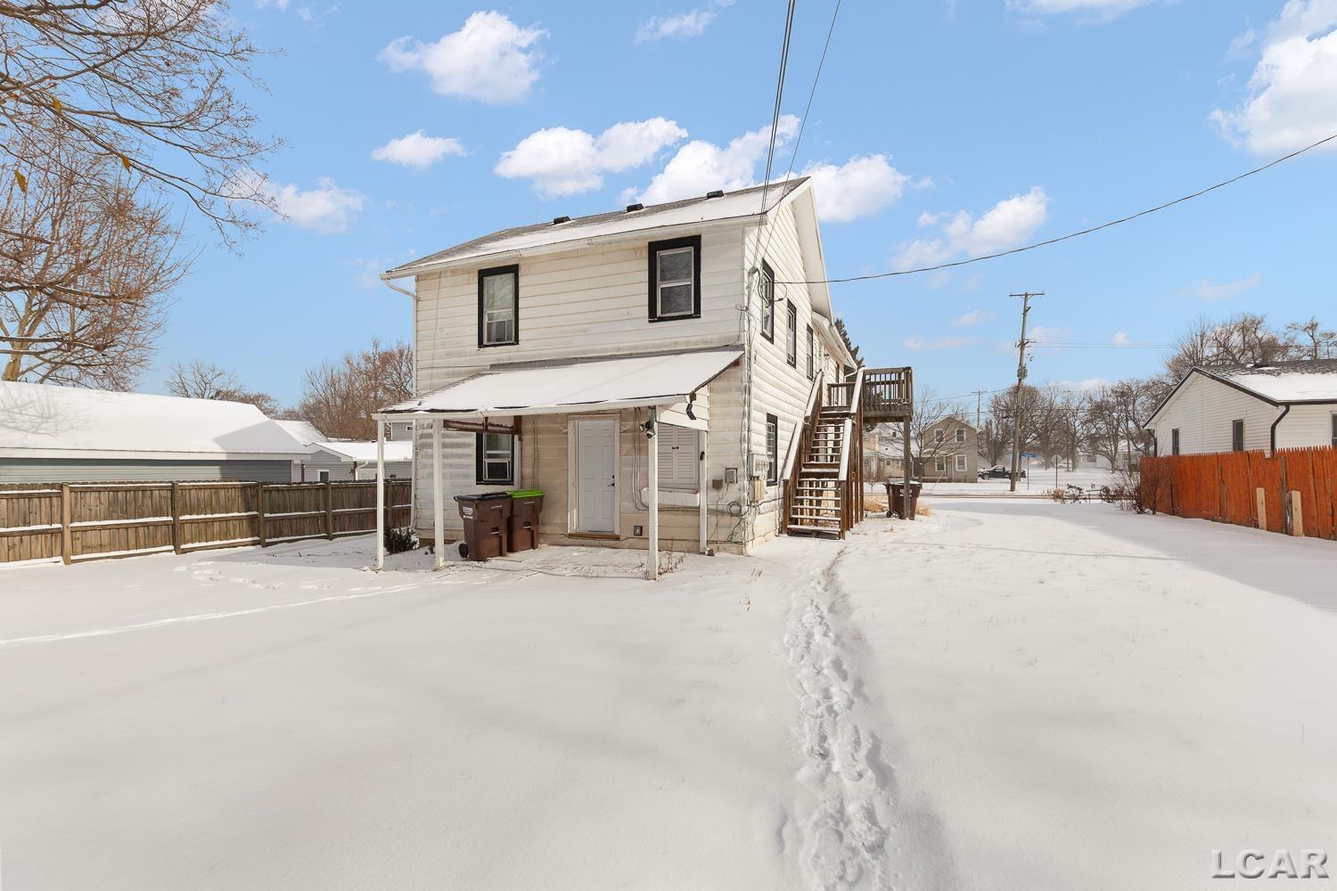 632 Division Street Adrian, MI 49221 - Photo 4 of 35