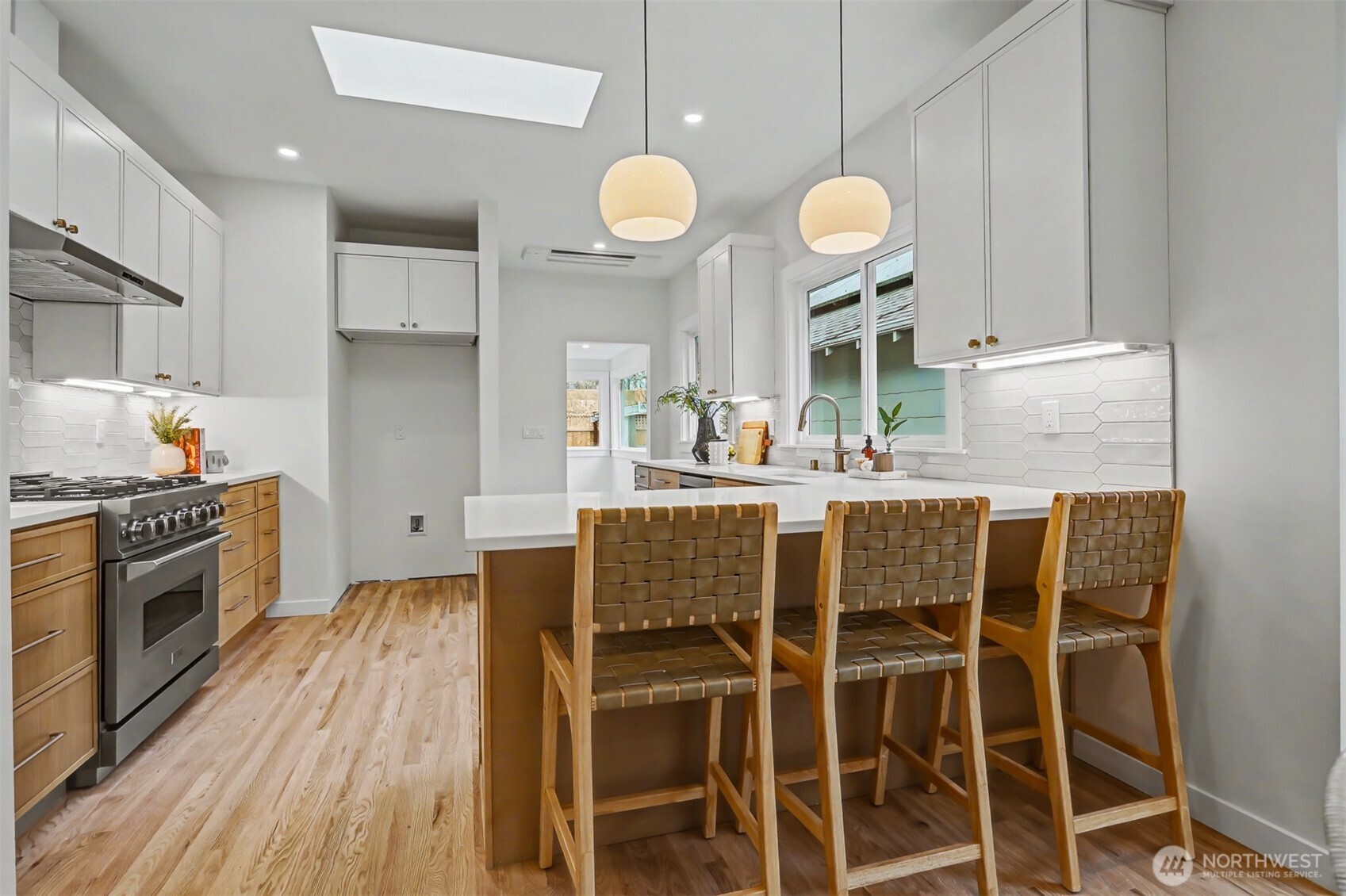 604 North 44th Street Seattle, WA 98103 - Photo 13 of 30