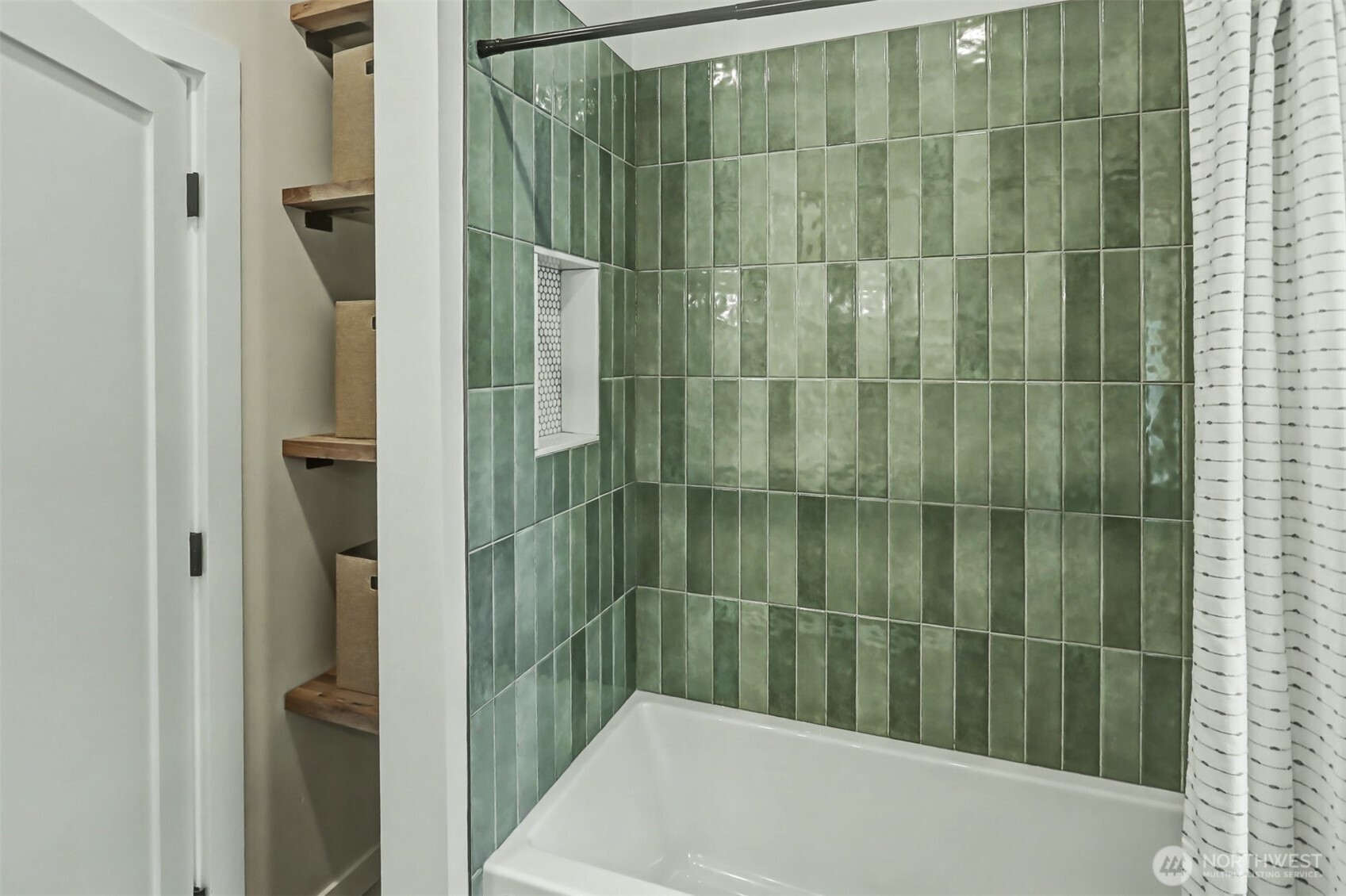 604 North 44th Street Seattle, WA 98103 - Photo 15 of 30