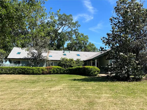 $599,900 | 1010 Northeast 120th Place, Anthony, FL 32617