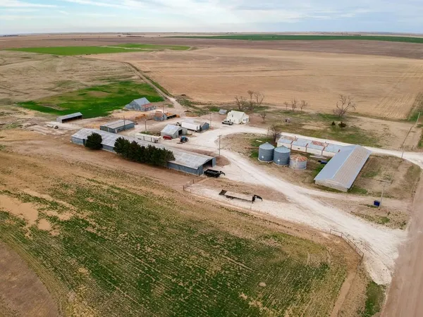 $325,000 | 240 Road Utica Ks 67584, Utica, KS 67584