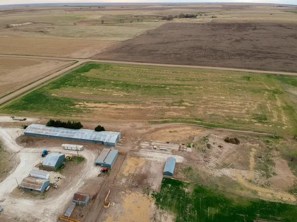 $325,000 | 240 Road Utica Ks 67584, Utica, KS 67584