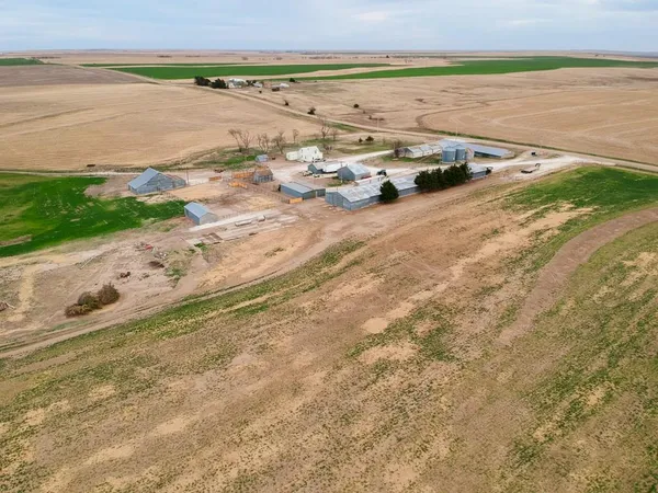 $325,000 | 240 Road Utica Ks 67584, Utica, KS 67584