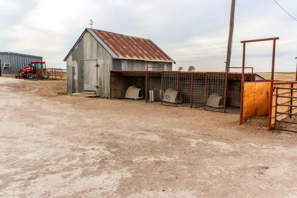 $325,000 | 240 Road Utica Ks 67584, Utica, KS 67584