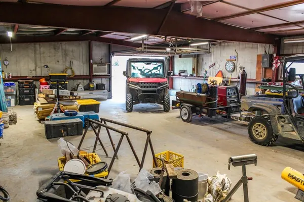 $325,000 | 240 Road Utica Ks 67584, Utica, KS 67584