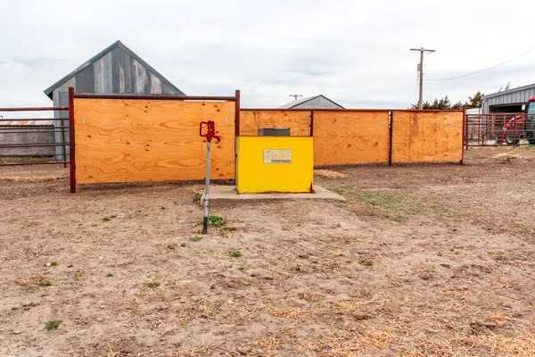 $325,000 | 240 Road Utica Ks 67584, Utica, KS 67584