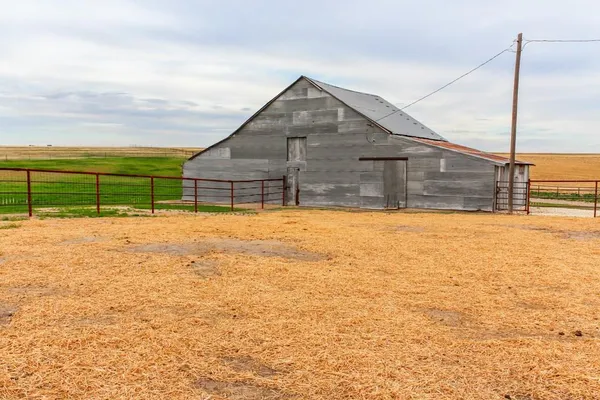 $325,000 | 240 Road Utica Ks 67584, Utica, KS 67584