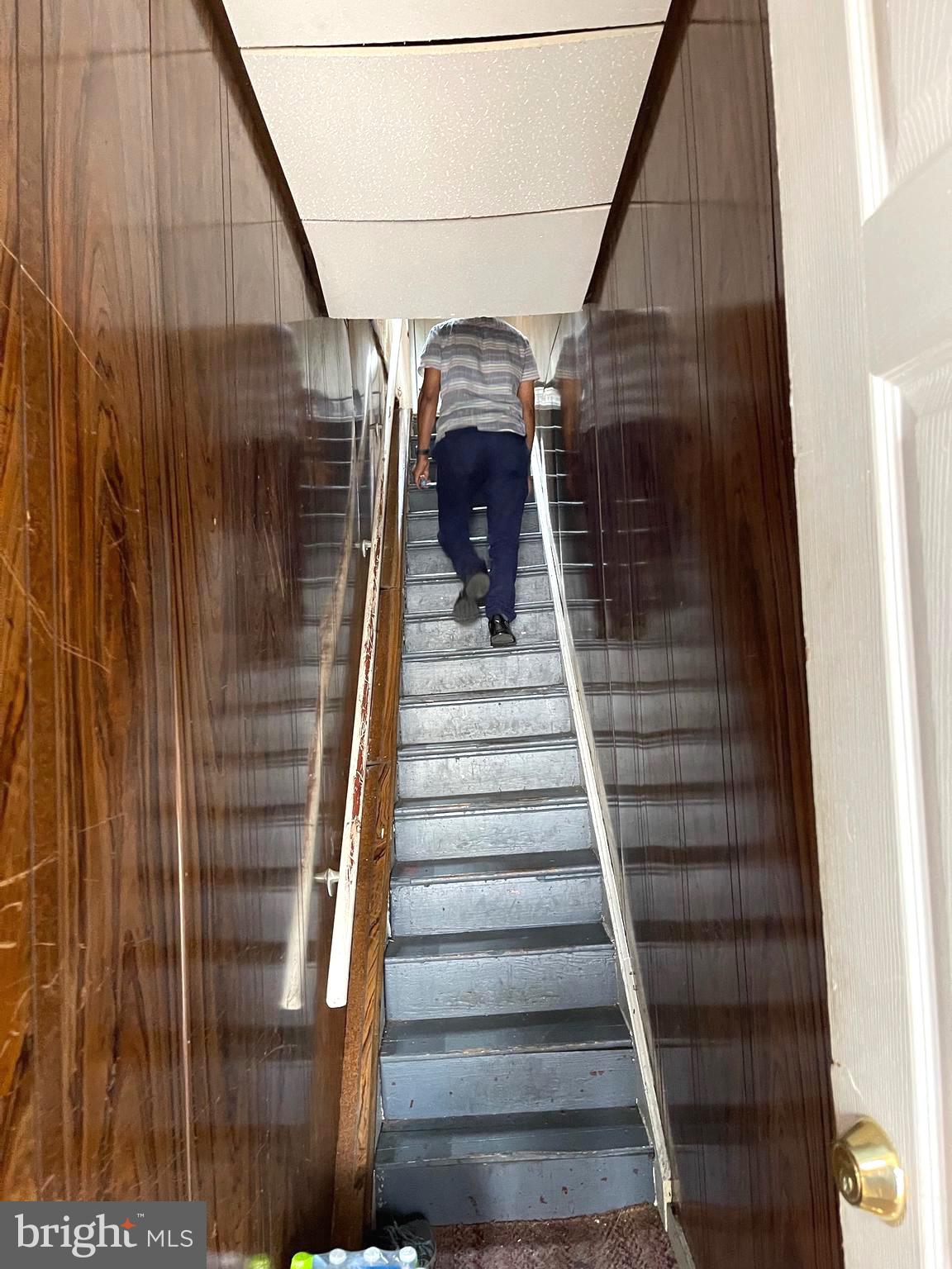 2113 South 65th Street Philadelphia, PA 19142 - Photo 3 of 32