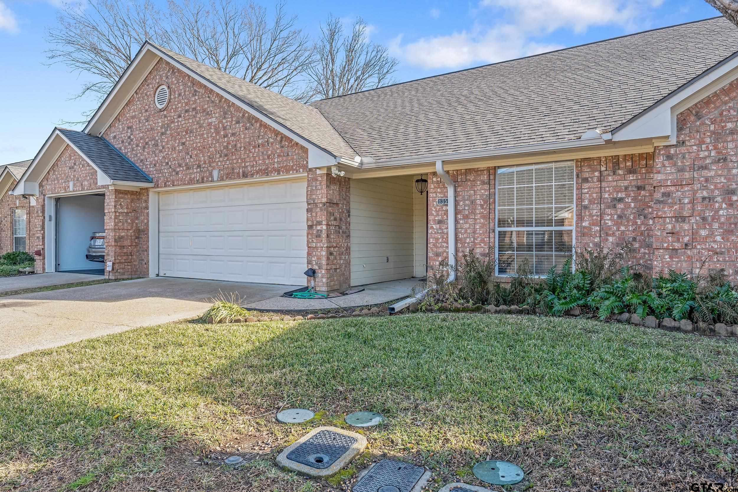 1202 Rice Road, Unit 135 Tyler, TX 75703 - Photo 21 of 21 a backyard of a house