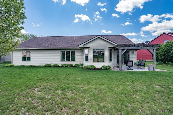 $363,900 | 8735 Kilikenny Cove, Fort Wayne, IN 46835
