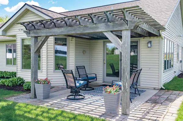 $363,900 | 8735 Kilikenny Cove, Fort Wayne, IN 46835
