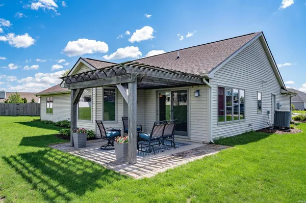 $363,900 | 8735 Kilikenny Cove, Fort Wayne, IN 46835