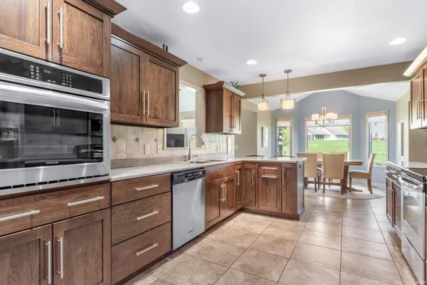 $363,900 | 8735 Kilikenny Cove, Fort Wayne, IN 46835