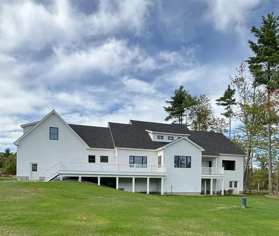$2,100,000 | 32 Colby Farm Road, Chester, NH 03036