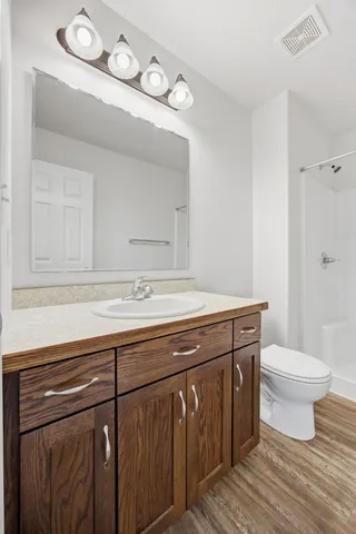 $274,900 | 1326 4th Street Northwest, West Fargo, ND 58078