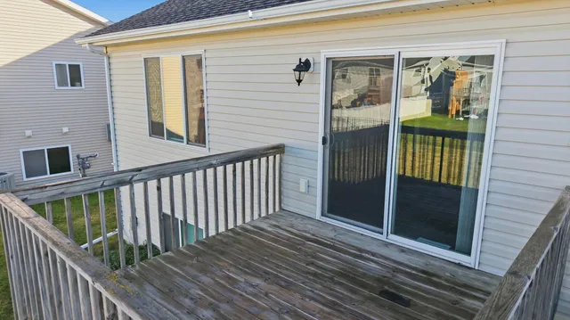 $274,900 | 1326 4th Street Northwest, West Fargo, ND 58078