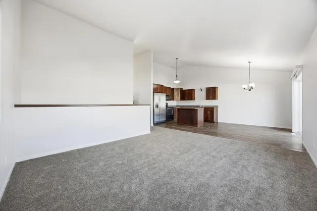 $274,900 | 1326 4th Street Northwest, West Fargo, ND 58078